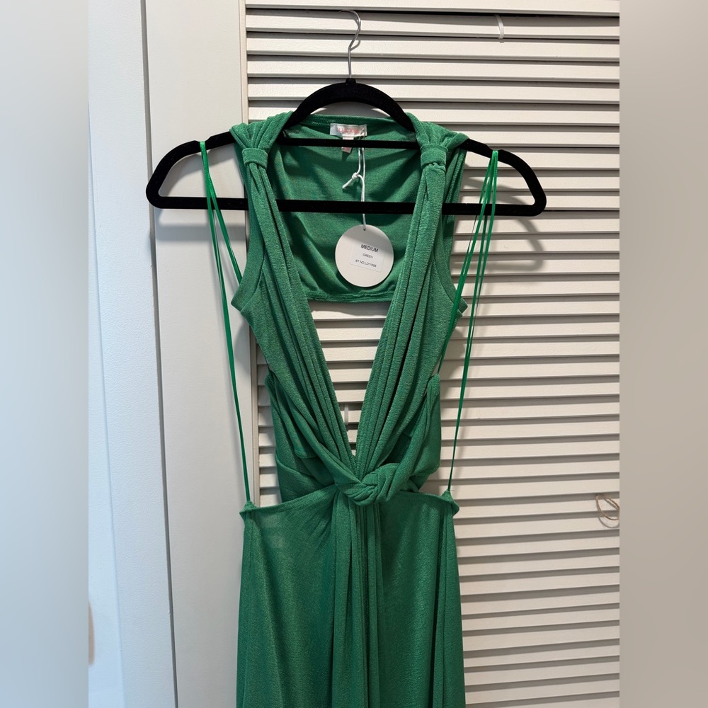 NWT A LITTLE BIT OF EVERYTHING KELLY GREEN TWIST FRONT CUT OUT MAXI DRESS - Picture 9 of 9
